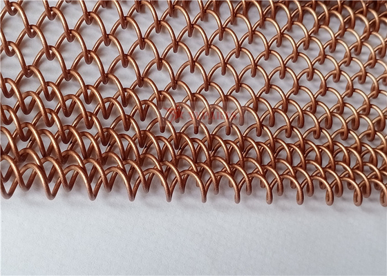 スペース ディバイダーのカーテンとして使用されるアルミ合金の金網のコイルの飾り布の銅色